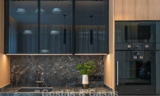 Maison de ville luxueusement rénovée à vendre dans un quartier résidentiel privilégié du Golden Mile de Marbella 61616 