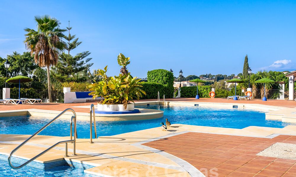 Maison de ville luxueusement rénovée à vendre dans un quartier résidentiel privilégié du Golden Mile de Marbella 61628