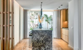Maison de ville luxueusement rénovée à vendre dans un quartier résidentiel privilégié du Golden Mile de Marbella 61633 