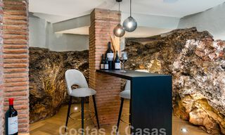 Maison de ville luxueusement rénovée à vendre dans un quartier résidentiel privilégié du Golden Mile de Marbella 61647 