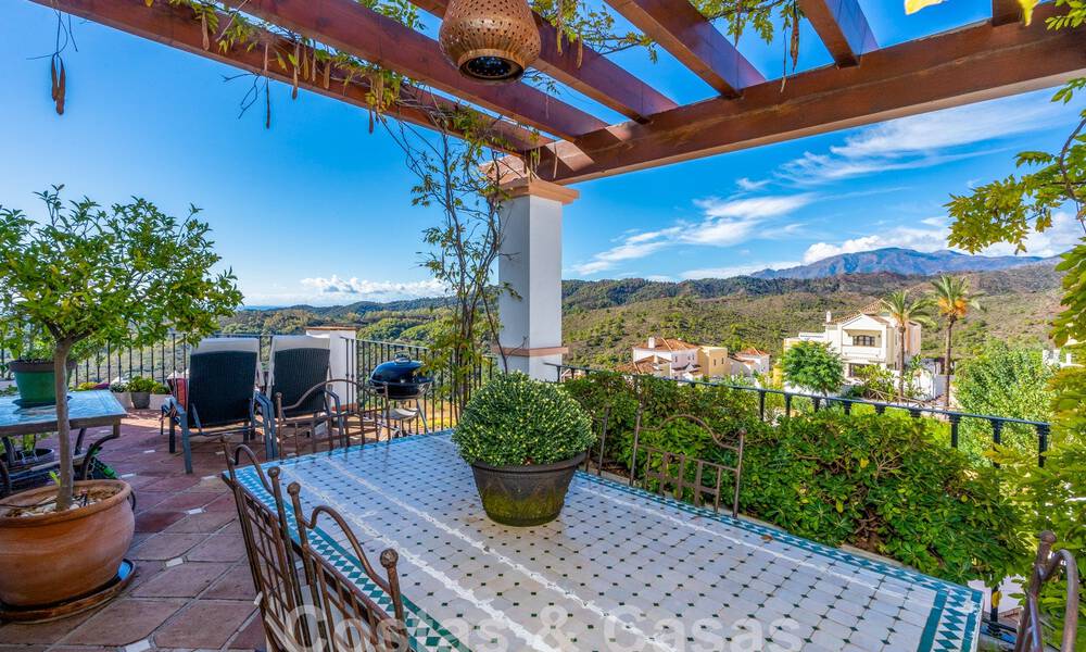 Charmante maison jumelée andalou avec vue sur la mer à vendre sur les collines de Marbella - Benahavis 61899