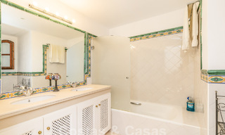 Charmante maison jumelée andalou avec vue sur la mer à vendre sur les collines de Marbella - Benahavis 61915 