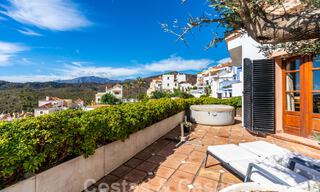 Charmante maison jumelée andalou avec vue sur la mer à vendre sur les collines de Marbella - Benahavis 61921 