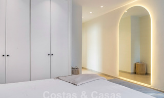 Villa de luxe au design moderne et méditerranéen à vendre dans une zone de golf populaire à Nueva Andalucia, Marbella 61686 