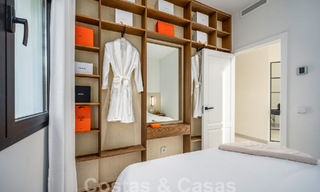 Villa de luxe au design moderne et méditerranéen à vendre dans une zone de golf populaire à Nueva Andalucia, Marbella 61690 