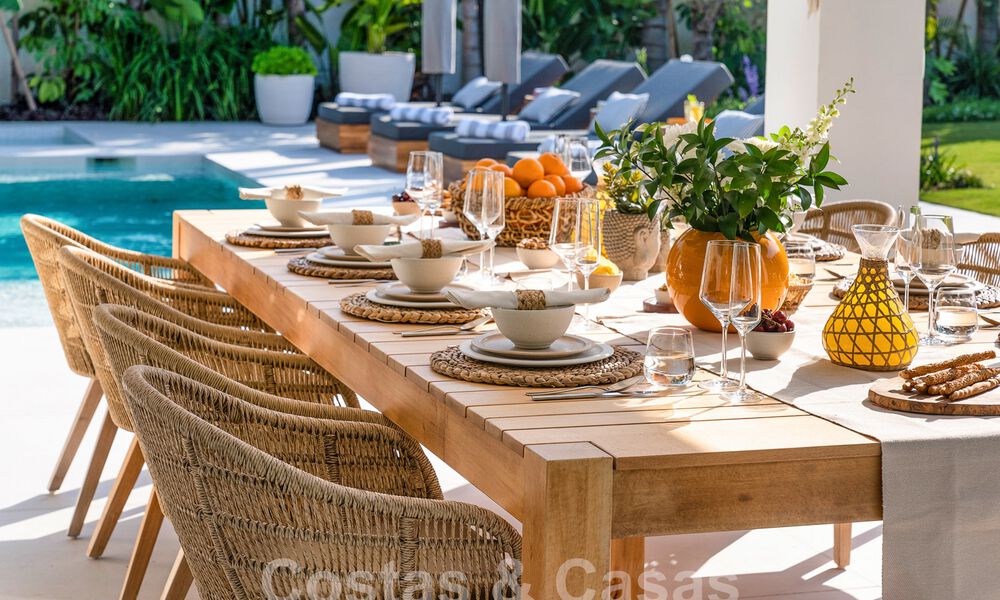 Villa de luxe au design moderne et méditerranéen à vendre dans une zone de golf populaire à Nueva Andalucia, Marbella 61697