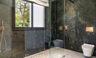 Villa de luxe au design moderne et méditerranéen à vendre dans une zone de golf populaire à Nueva Andalucia, Marbella 61705 