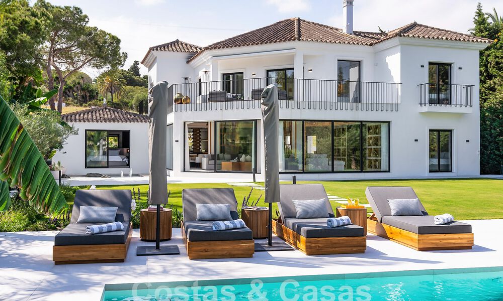 Villa de luxe au design moderne et méditerranéen à vendre dans une zone de golf populaire à Nueva Andalucia, Marbella 61710
