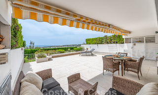 Luxueux appartement à vendre avec vue panoramique sur la mer dans une urbanisation fermée sur le Golden Mile, Marbella 61759 