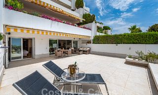 Luxueux appartement à vendre avec vue panoramique sur la mer dans une urbanisation fermée sur le Golden Mile, Marbella 61761 