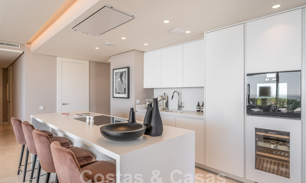 Appartement de jardin moderne avec vue sur la mer à vendre, à quelques minutes en voiture du centre de Marbella 61778