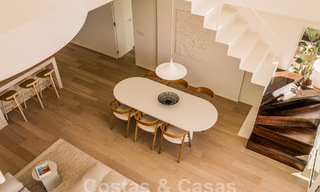 Impressionnant penthouse rénové à vendre avec vue panoramique sur le golf et la mer au cœur de Nueva Andalucia, Marbella 61824 