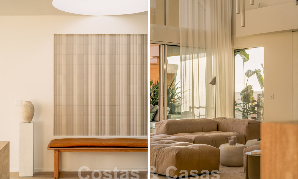 Impressionnant penthouse rénové à vendre avec vue panoramique sur le golf et la mer au cœur de Nueva Andalucia, Marbella 61834