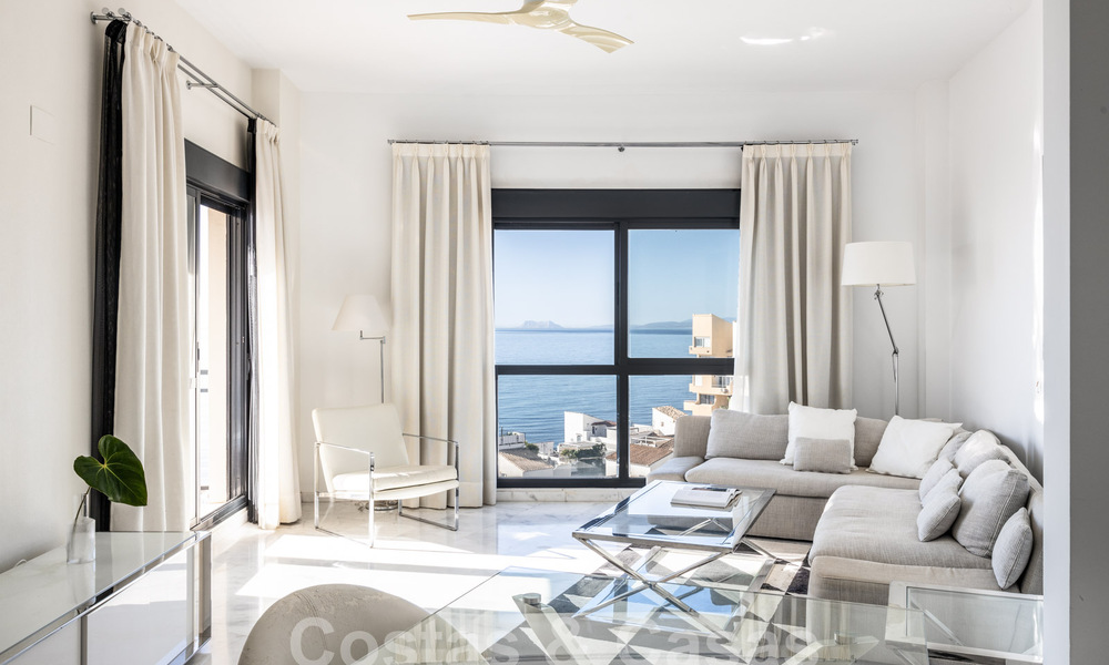 Penthouse près de la plage avec 3 chambres et vue panoramique sur la mer à vendre sur le New Golden Mile entre Marbella et Estepona 61373
