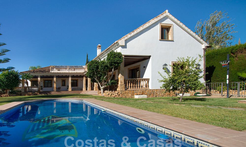 Villa de luxe espagnole économe en énergie à vendre dans un quartier résidentiel calme dans la vallée du golf de Mijas, Costa del Sol 61409