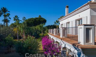 Villa de luxe méditerranéenne à vendre à quelques pas de la plage et des commodités à Guadalmina Baja, Marbella 61847 