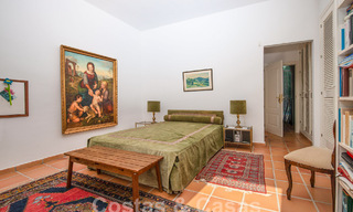 Villa de luxe méditerranéenne à vendre à quelques pas de la plage et des commodités à Guadalmina Baja, Marbella 61867 