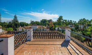 Villa de luxe méditerranéenne à vendre à quelques pas de la plage et des commodités à Guadalmina Baja, Marbella 61885 