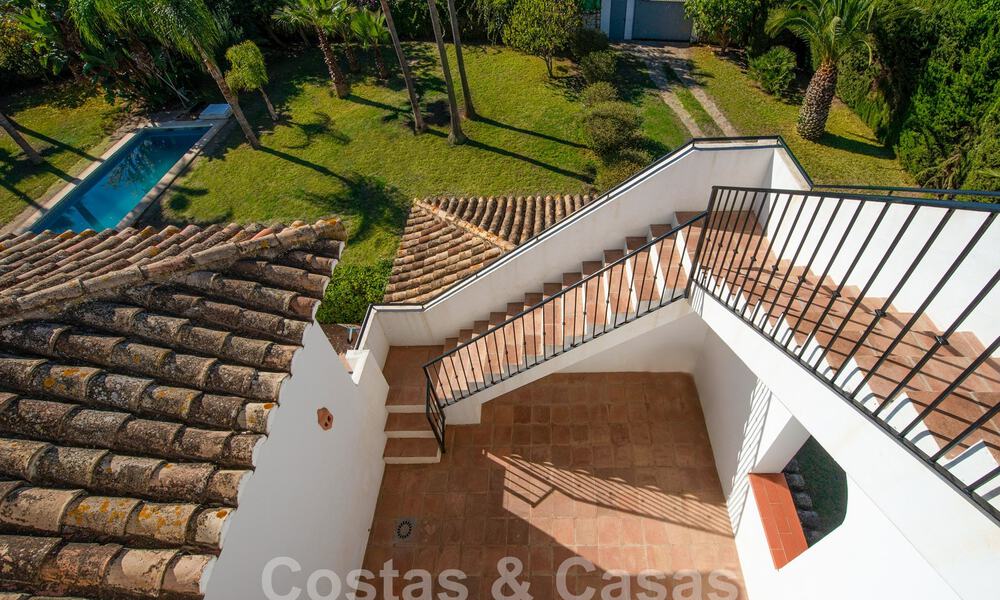 Villa de luxe méditerranéenne à vendre à quelques pas de la plage et des commodités à Guadalmina Baja, Marbella 61886