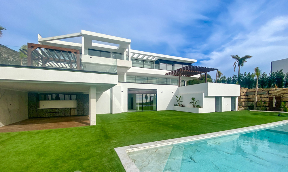 Nouvelle villa moderne de luxe à vendre avec vue panoramique sur la mer dans l'exclusif Marbella Club Golf Resort à Benahavis - Marbella 61965