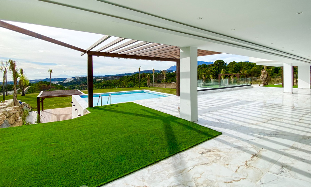Nouvelle villa moderne de luxe à vendre avec vue panoramique sur la mer dans l'exclusif Marbella Club Golf Resort à Benahavis - Marbella 61969