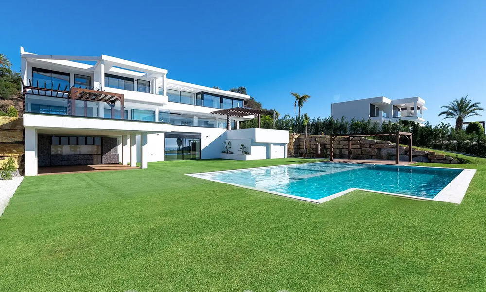Nouvelle villa moderne de luxe à vendre avec vue panoramique sur la mer dans l'exclusif Marbella Club Golf Resort à Benahavis - Marbella 61973