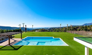Nouvelle villa moderne de luxe à vendre avec vue panoramique sur la mer dans l'exclusif Marbella Club Golf Resort à Benahavis - Marbella 61975 