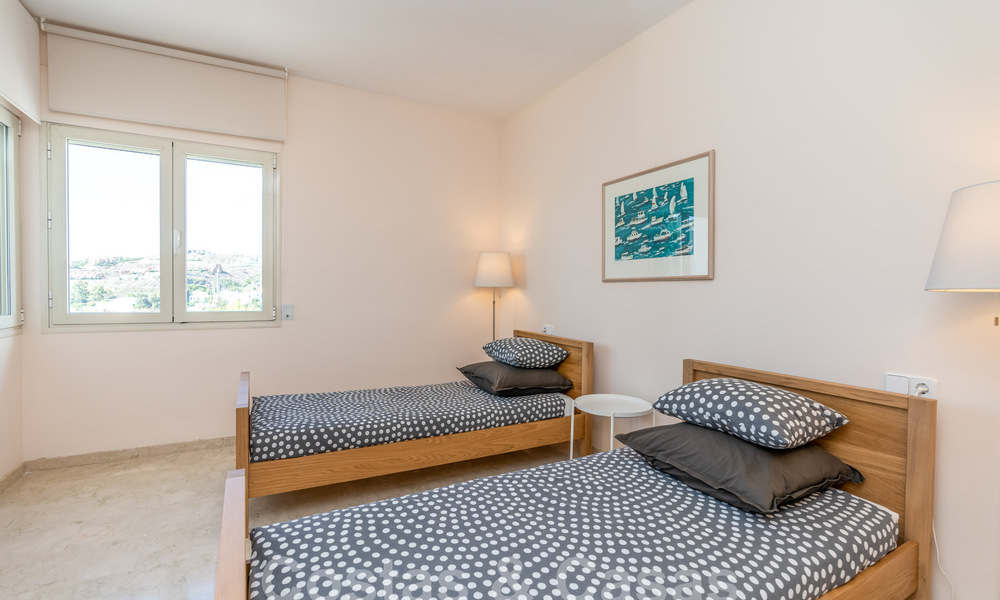 Charmante maison familiale à vendre avec vue sur le golf et les montagnes à Benahavis – Marbella 62103