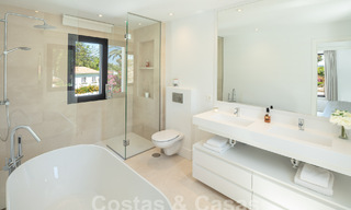 Villa méditerranéenne moderne de luxe à vendre dans une urbanisation de plage recherchée à San Pedro, Marbella 62050 