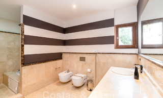 Spacieuse villa individuelle à vendre dans une résidence privée exclusive à Benahavis - Marbella 62145 