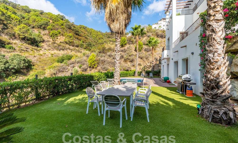 Spacieuse villa individuelle à vendre dans une résidence privée exclusive à Benahavis - Marbella 62167