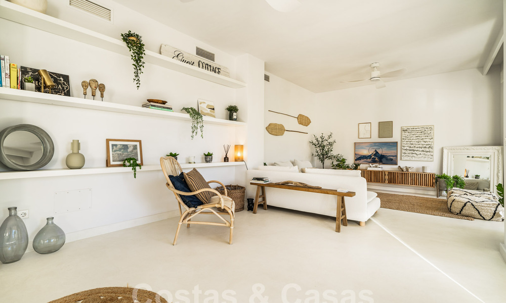 Prêt à emménager! Charmant appartement rénové avec jardin à vendre dans une communauté fermée à La Quinta, Benahavis - Marbella 62183