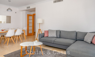 Spacieux appartement moderne à vendre avec vue panoramique sur le golf et la mer dans un complexe de golf cinq étoiles à Benahavis - Marbella 62328 