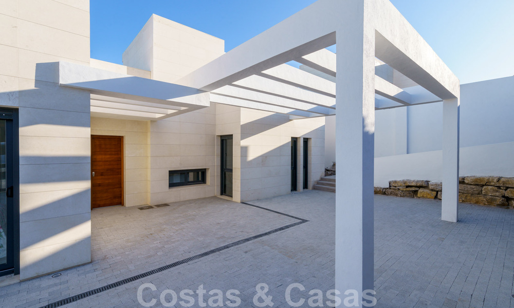 Nouveau développement de villas de luxe modernes à vendre, en front de golf avec vue sur la mer à Mijas, Costa del Sol 62447