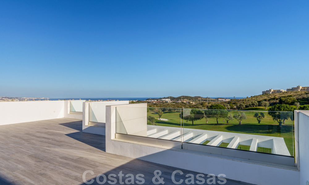 Nouveau développement de villas de luxe modernes à vendre, en front de golf avec vue sur la mer à Mijas, Costa del Sol 62456
