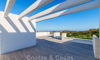 Nouveau développement de villas de luxe modernes à vendre, en front de golf avec vue sur la mer à Mijas, Costa del Sol 62458 