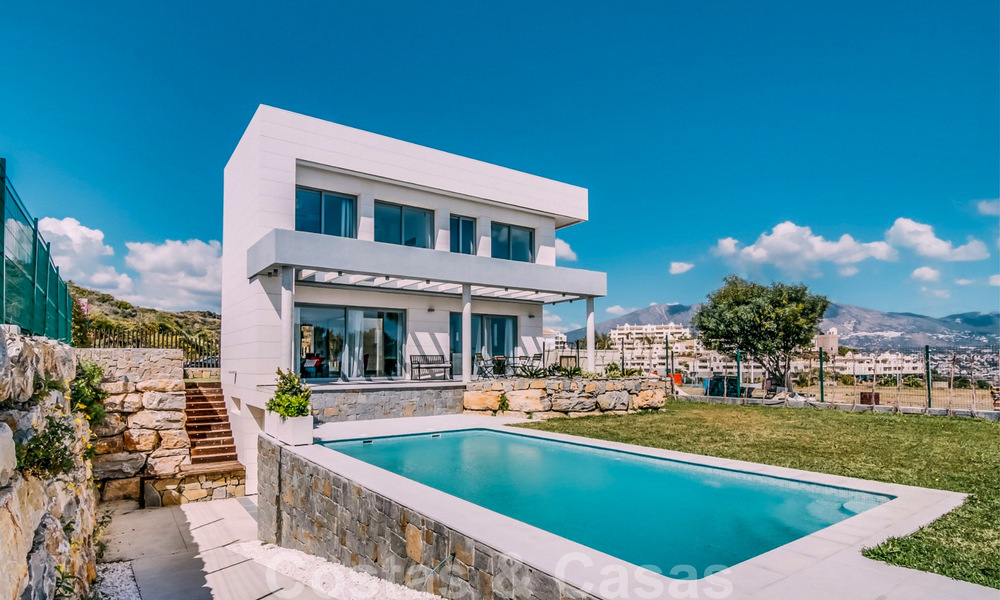 Nouveau développement de villas de luxe modernes à vendre, en front de golf avec vue sur la mer à Mijas, Costa del Sol 62469