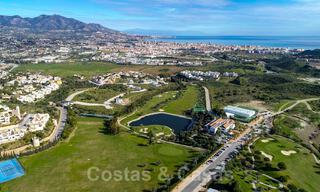 Nouveau développement de villas de luxe modernes à vendre, en front de golf avec vue sur la mer à Mijas, Costa del Sol 62483 