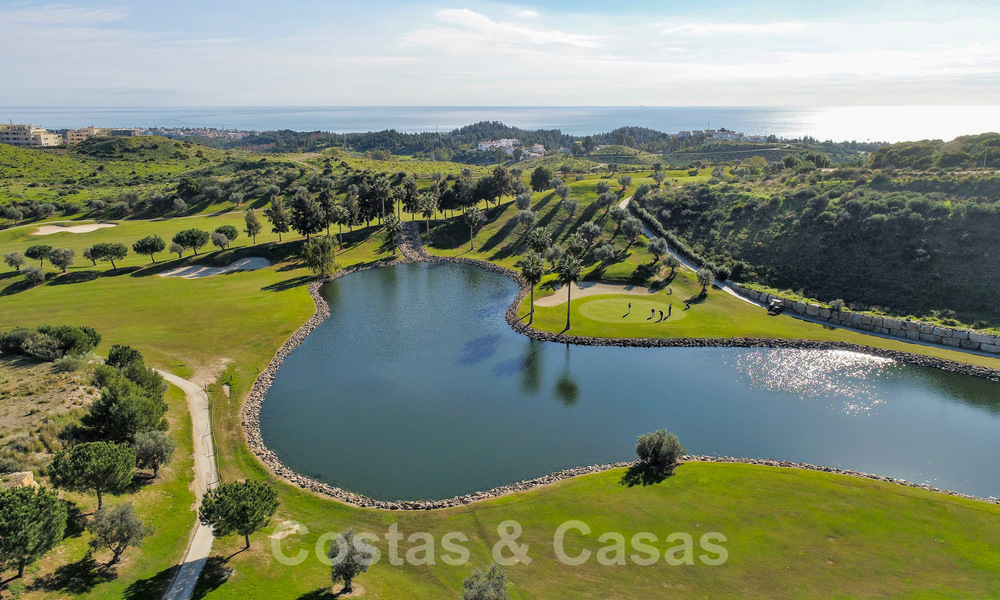 Nouveau développement de villas de luxe modernes à vendre, en front de golf avec vue sur la mer à Mijas, Costa del Sol 62486