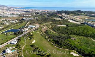 Nouveau développement de villas de luxe modernes à vendre, en front de golf avec vue sur la mer à Mijas, Costa del Sol 62487 