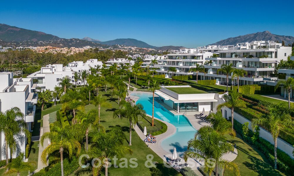 Appartement moderne de 3 chambres à coucher avec terrasses spacieuses à vendre sur le nouveau Golden Mile entre Marbella et Estepona 62505