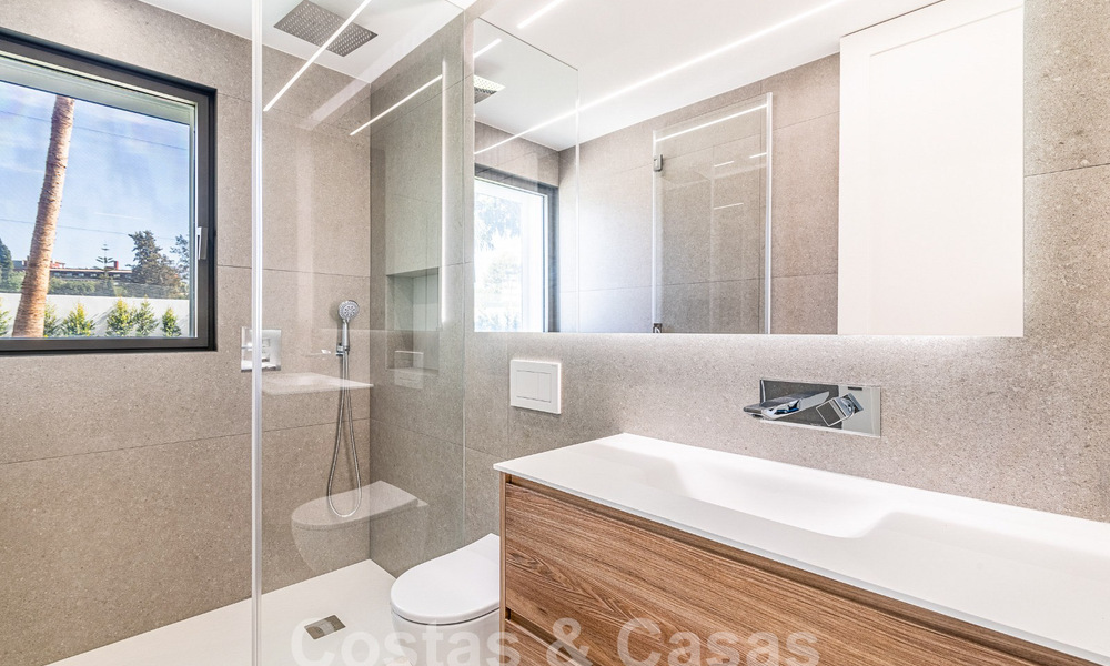 Nouvelle villa méditerranéenne moderne de plain-pied à vendre, frontline golf, proche de San Pedro - Marbella 62519