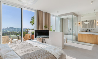 Maison élégamment rénovée à vendre, adjacente au terrain de golf de La Quinta à Benahavis - Marbella 62794 