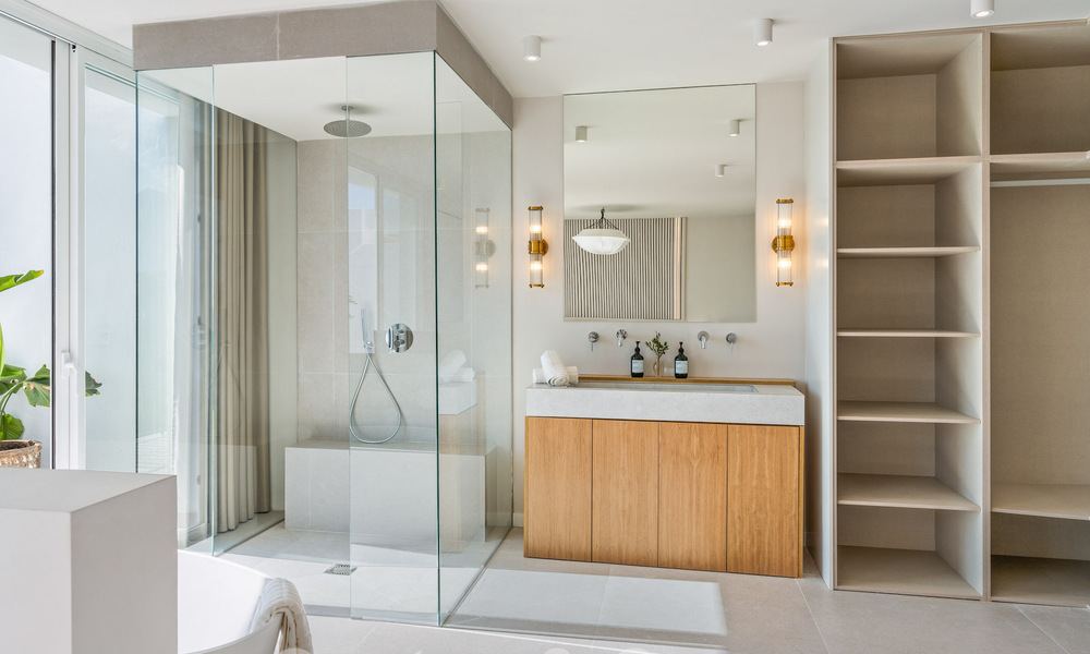 Maison élégamment rénovée à vendre, adjacente au terrain de golf de La Quinta à Benahavis - Marbella 62796