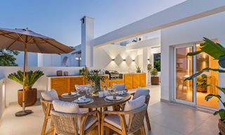 Maison élégamment rénovée à vendre, adjacente au terrain de golf de La Quinta à Benahavis - Marbella 62827 