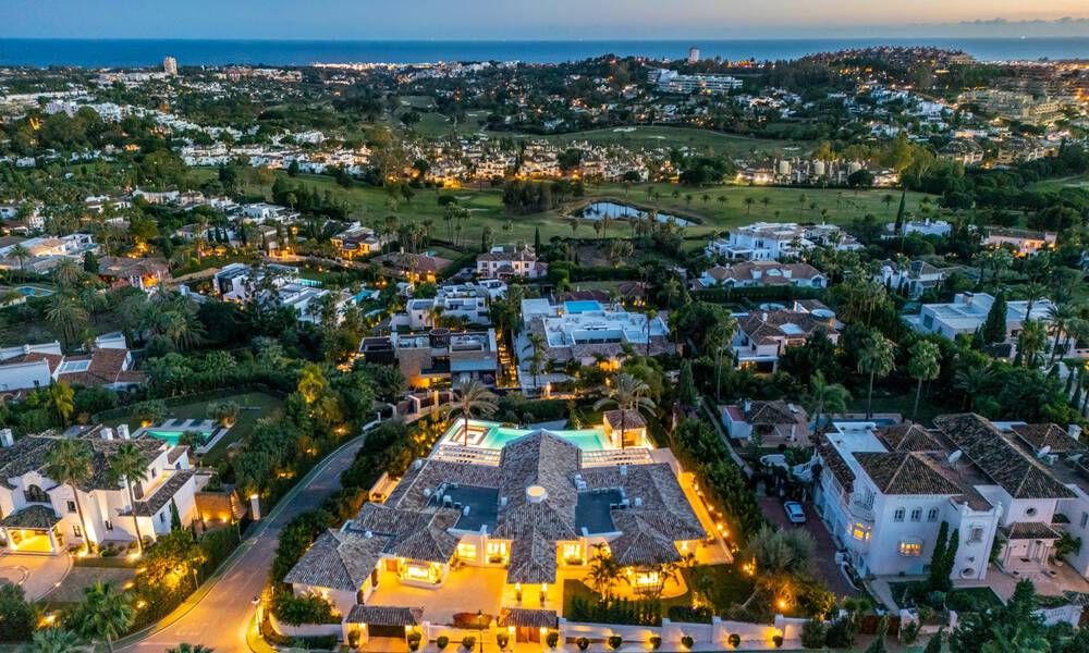 Villa de luxe sophistiquée avec vue panoramique sur la mer à vendre à Nueva Andalucia, Marbella 62761