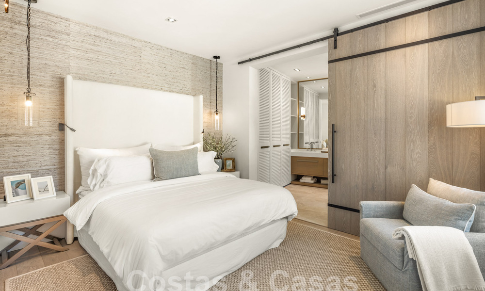 Villa de luxe sophistiquée avec vue panoramique sur la mer à vendre à Nueva Andalucia, Marbella 62777