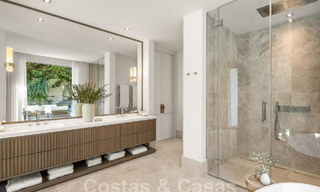 Villa de luxe sophistiquée avec vue panoramique sur la mer à vendre à Nueva Andalucia, Marbella 62783 