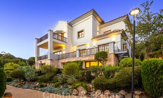 Maison méditerranéenne luxueusement rénovée à vendre dans un quartier résidentiel fermé exclusif sur le Golden Mile de Marbella 62725 