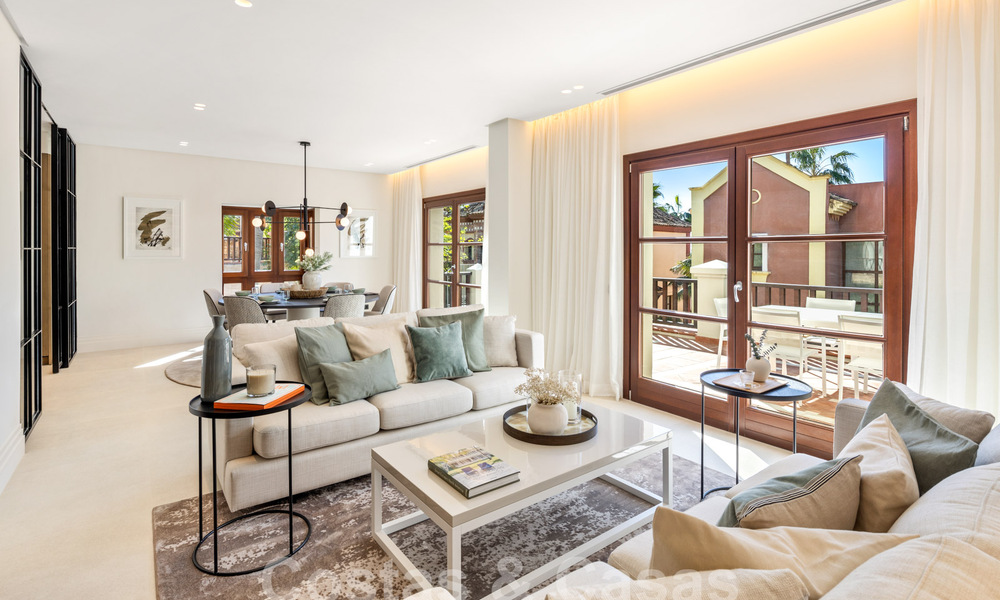 Maison méditerranéenne luxueusement rénovée à vendre dans un quartier résidentiel fermé exclusif sur le Golden Mile de Marbella 62732